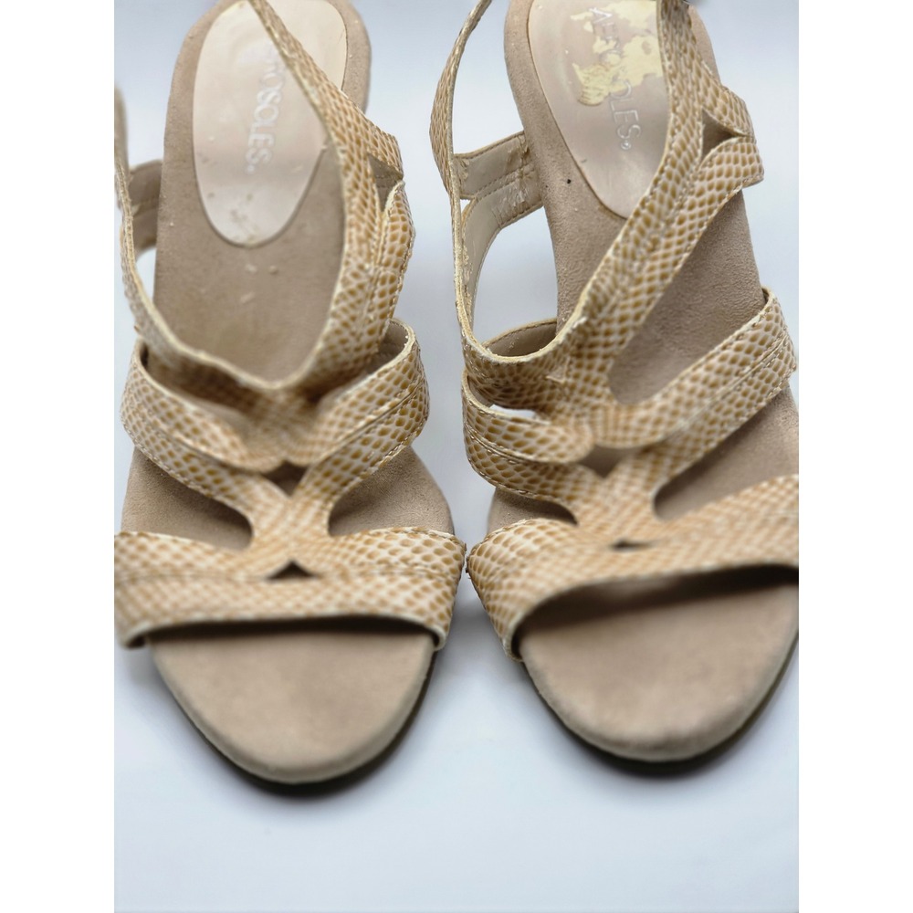 Aerosoles Womens Tan Snakeskin Print Strappy Buckle Kitten Heels Sandals Size 9